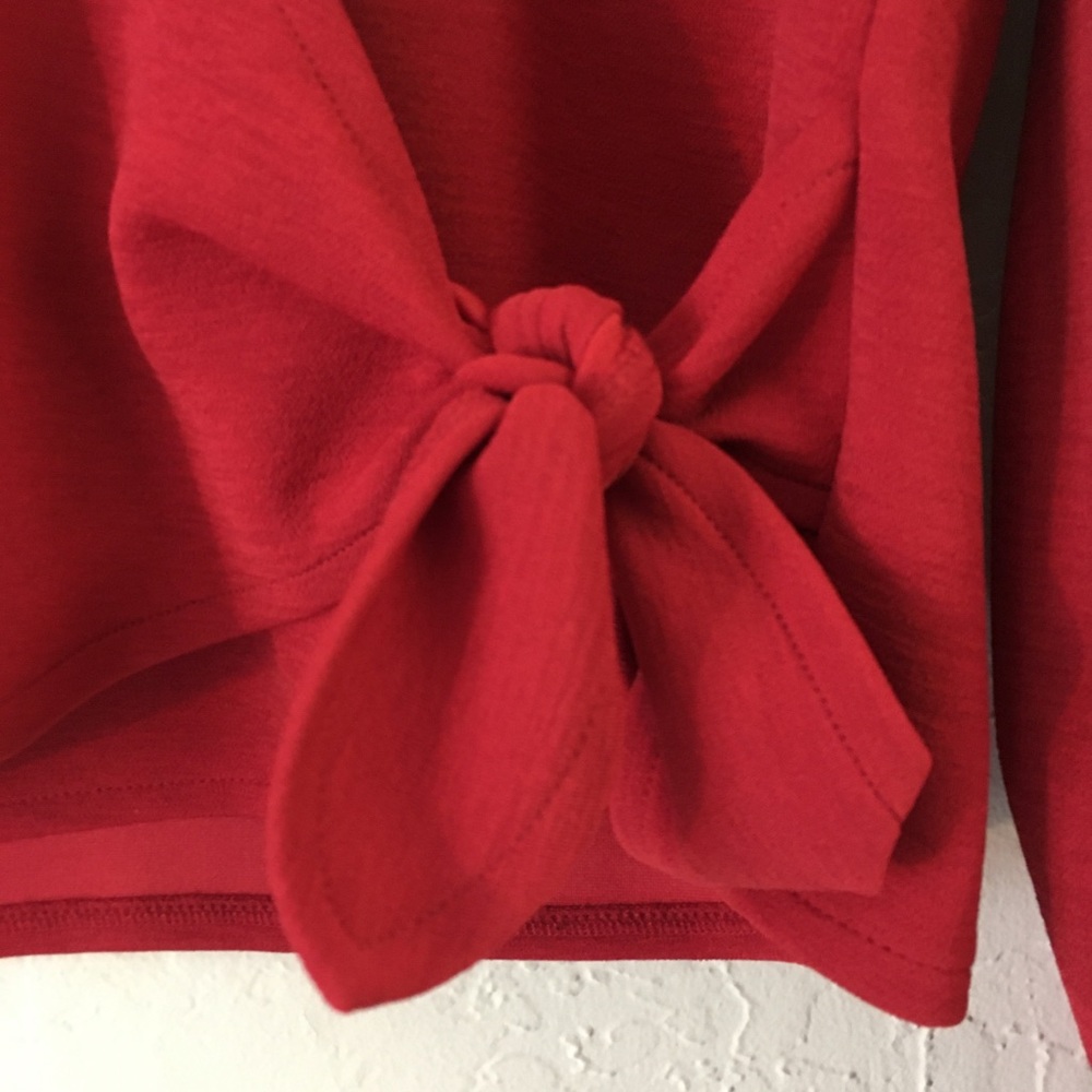 Madewell Texture & Thread Faux Wrap Blouse Medium Red V-neck Stretch - Picture 4 of 9